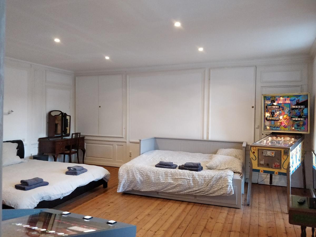 Bed and Breakfast Chateau De Seurre - No Boring People Please - O6-Io-66-95-83 Екстер'єр фото